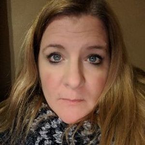 Meet your Posher, Angie